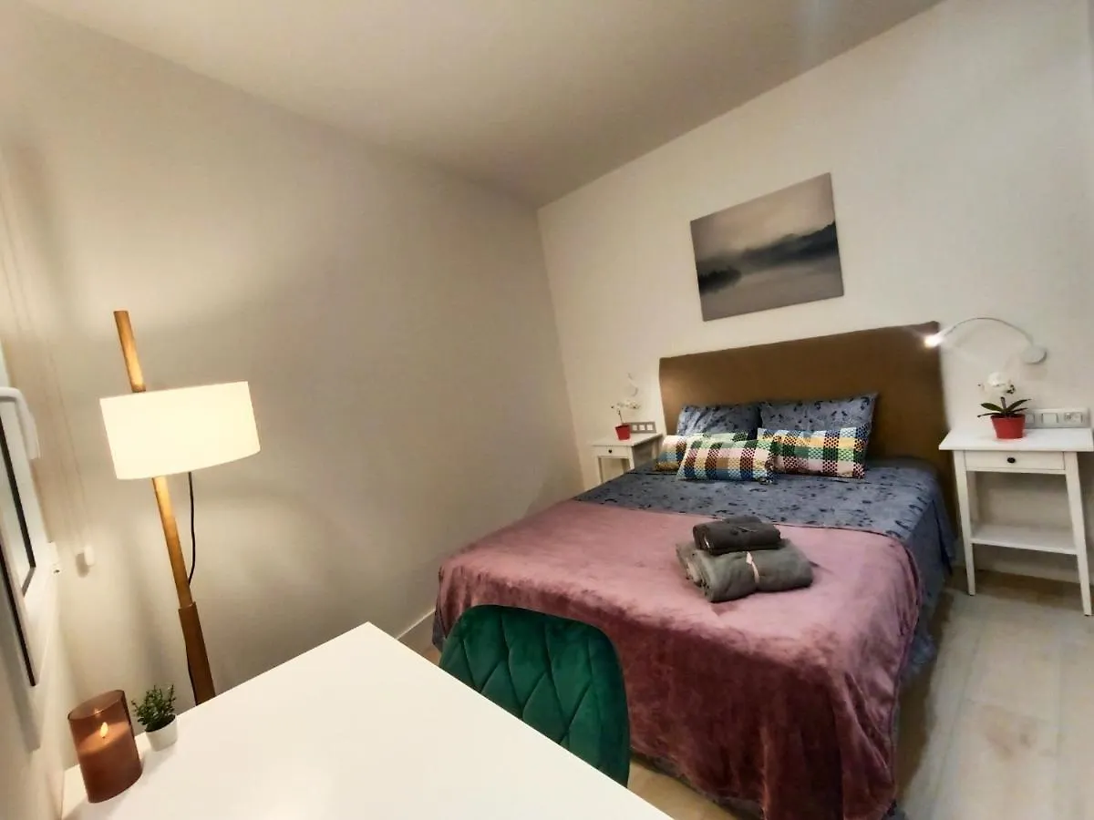 Hostel By Plaza Universidad Rooms Barcelona